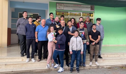 Ο σκακιστικός ΟΦΗ κατέκτησε το Διασυλλογικό Κύπελλο «Κρητικής Φιλίας» 2023